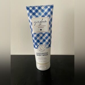 bath and body gingham body wash